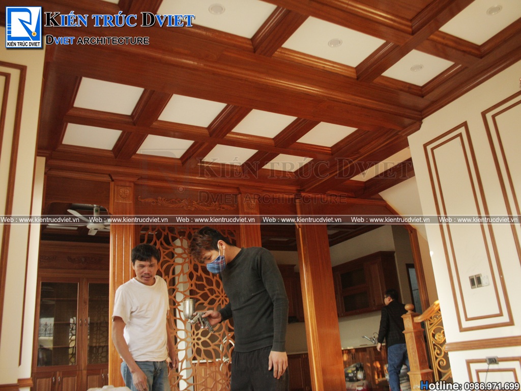 thi cong noi that tan co dien biet thu Pháp 3 tang tai Thanh Hoa (2).jpg