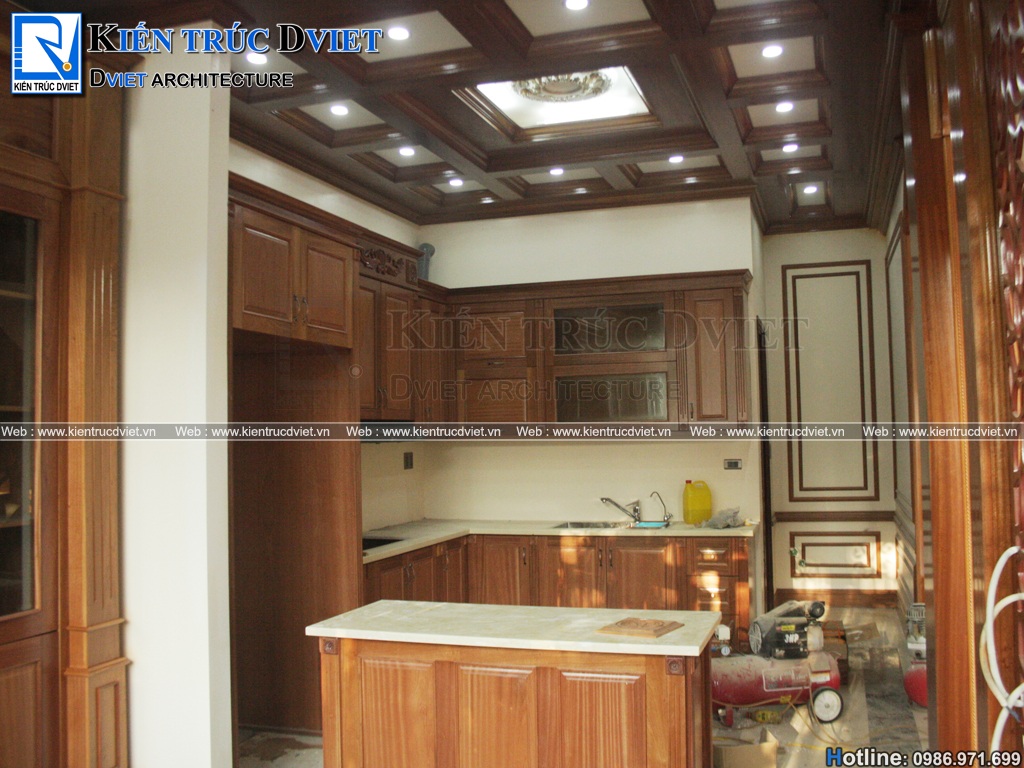 thi cong noi that tan co dien biet thu Pháp 3 tang tai Thanh Hoa (4).jpg