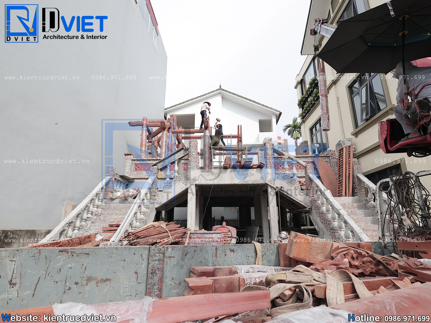 thi công nhà thờ họ (từ đường) 2 tầng 3 gian 4 mái 9x8m gỗ Lim Nam Phi tại Hà Nội (1)